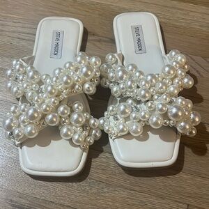 SM PEARL SANDALS